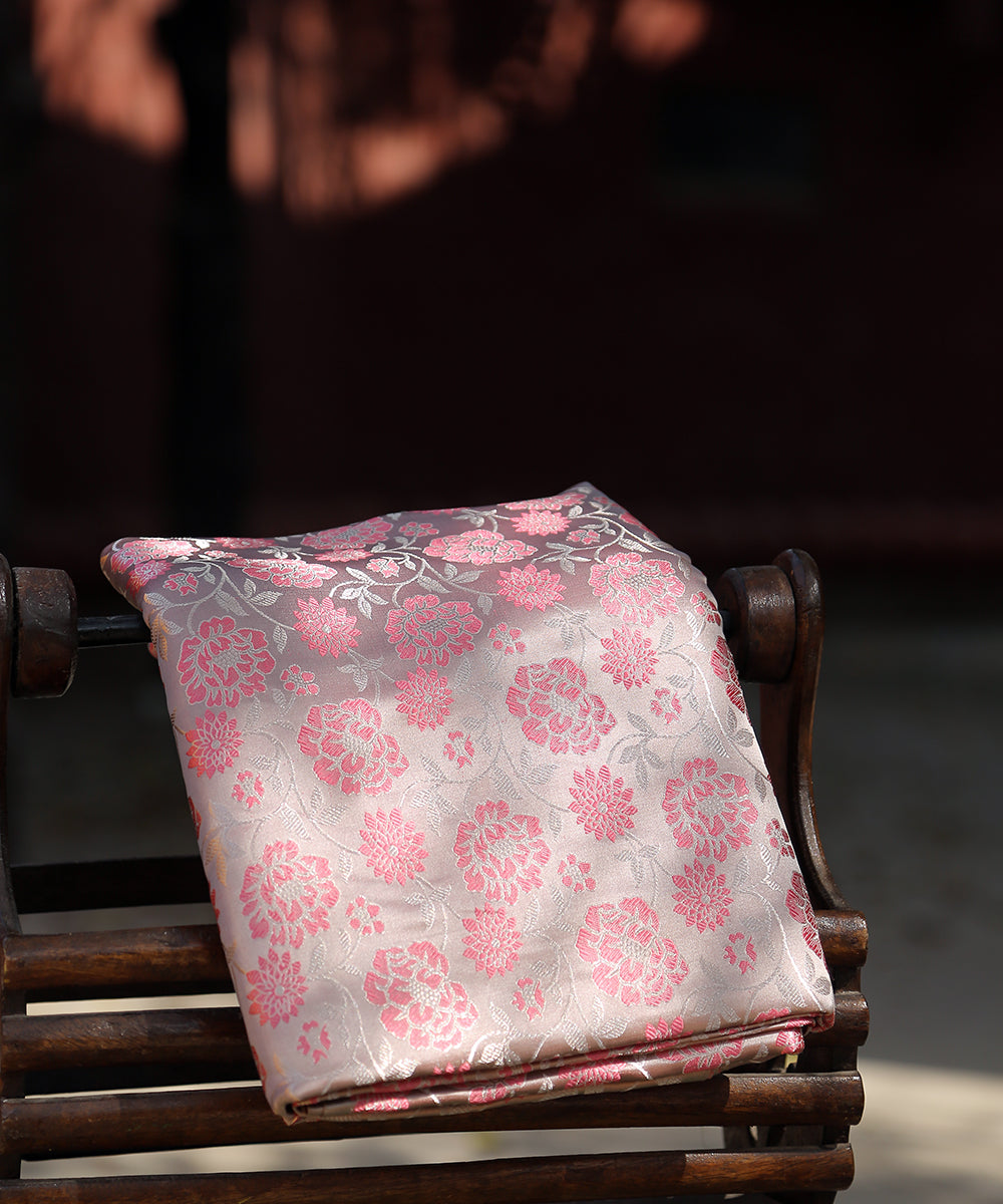 Handloom_Blush_Pink_Satin_Silk_Brocade_Banarasi_Fabric_With_Floral_Jaal_WeaverStory_01