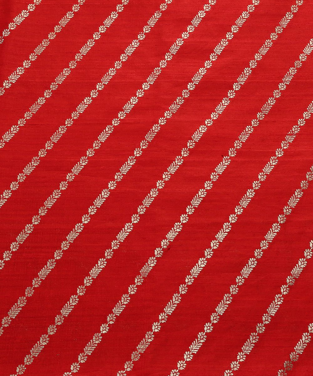 Handloom_Red_Pure_Tussar_Silk_Banarasi_Fabric_With_Zari_Cutwork_Jaal_WeaverStory_02