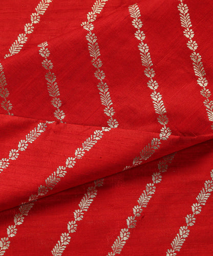 Handloom_Red_Pure_Tussar_Silk_Banarasi_Fabric_With_Zari_Cutwork_Jaal_WeaverStory_04