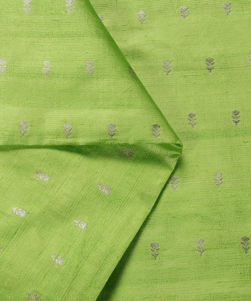 Neon_Green_Handloom_Pure_Tussar_Silk_Banarasi_Fabric_With_Cutwork_Zari_Booti_WeaverStory_04