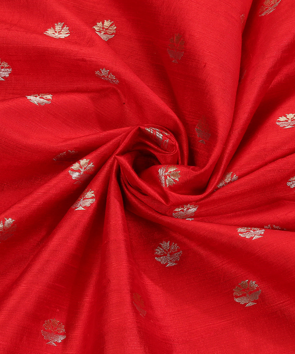 Handloom_Red_Pure_Tussar_Silk_Banarasi_Fabric_With_Sona_Rupa_Booti_WeaverStory_05