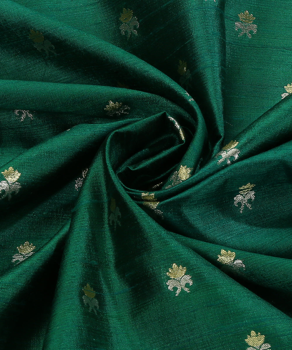 Dark_Green_Handloom_Pure_Tussar_Silk_Banarasi_Fabric_With_Sona_Rupa_Booti_WeaverStory_05