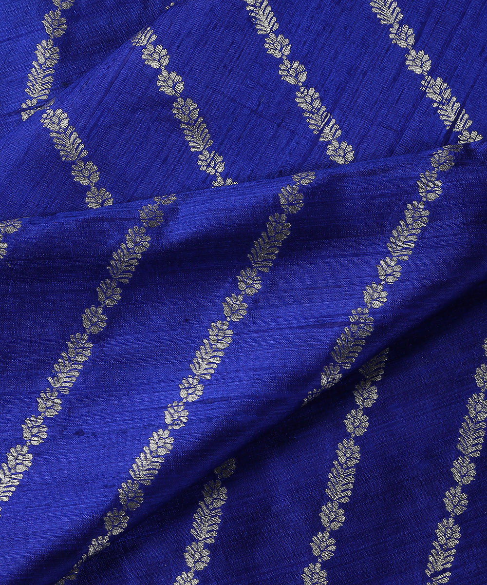 Handloom_Cobalt_Blue_Pure_Tussar_Silk_Banarasi_Fabric_With_Aada_Jaal_WeaverStory_04