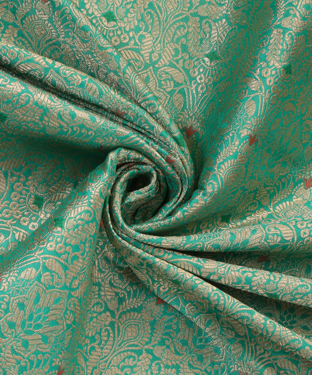 Sea_Green_Handloom_Pure_Katan_Silk_Kimkhab_Banarasi_Fabric_With_Mughal_Motifs_And_Antique_Zari_WeaverStory_05