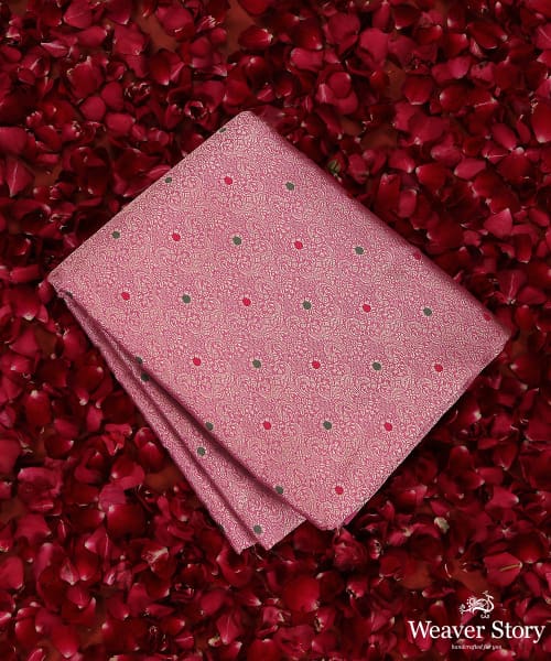 Handloom_Pink_Pure_Katan_Silk_Mughal_Motif_Kimkhab_Banarasi_Fabric_In_Antique_Zari_WeaverStory_01