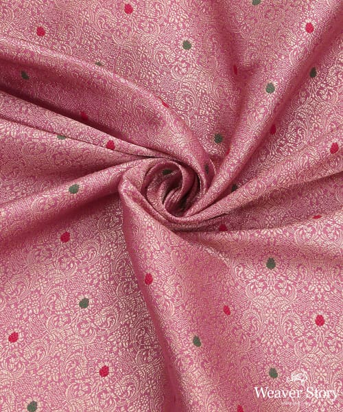 Handloom_Pink_Pure_Katan_Silk_Mughal_Motif_Kimkhab_Banarasi_Fabric_In_Antique_Zari_WeaverStory_05