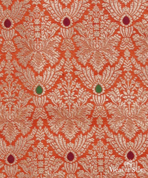 Peach_Handloom_Pure_Katan_Silk_Mughal_Motif_Kimkhab_Banarasi_Fabric_In_Antique_Zari_WeaverStory_02