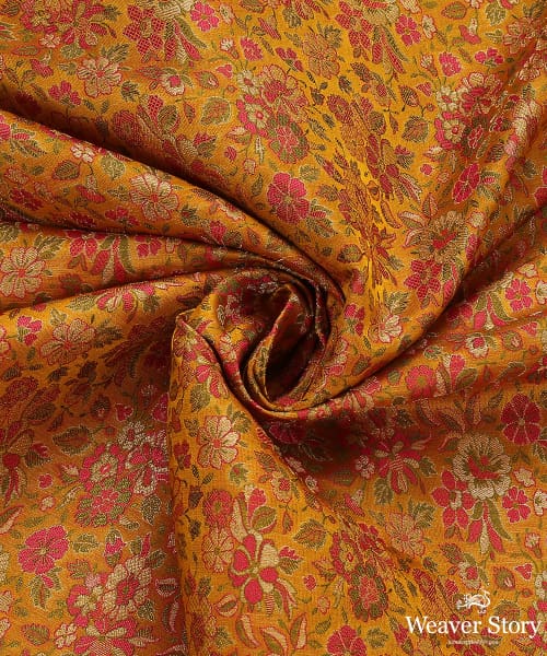 Handloom_Mustard_Pure_Katan_Silk_Banarasi_Fabric_In_Three_Color_Zari_WeaverStory_05