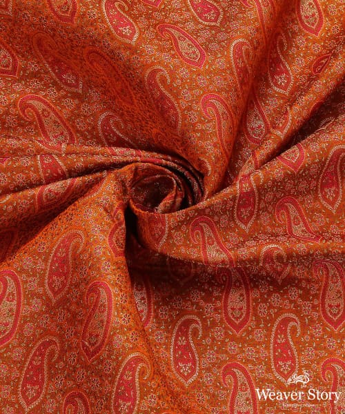 Handloom_Orange_Pure_Katan_Silk_Jamawar_Banarasi_Fabric_With_Three_Color_Zari_WeaverStory_05