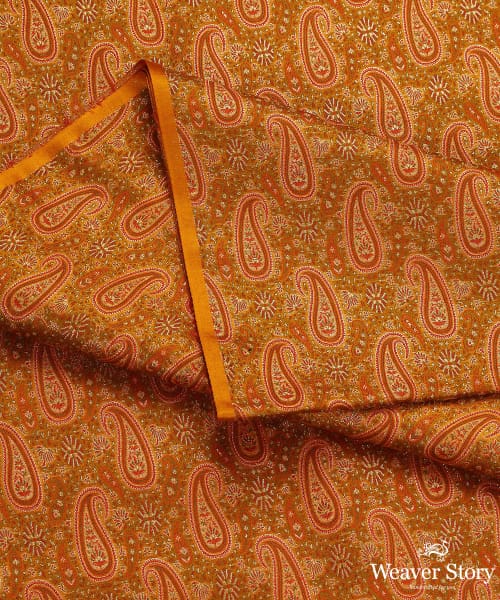 Handloom_Mustard_Pure_Katan_Silk_Jamawar_Banarasi_Fabric_With_Three_Color_Zari_WeaverStory_04