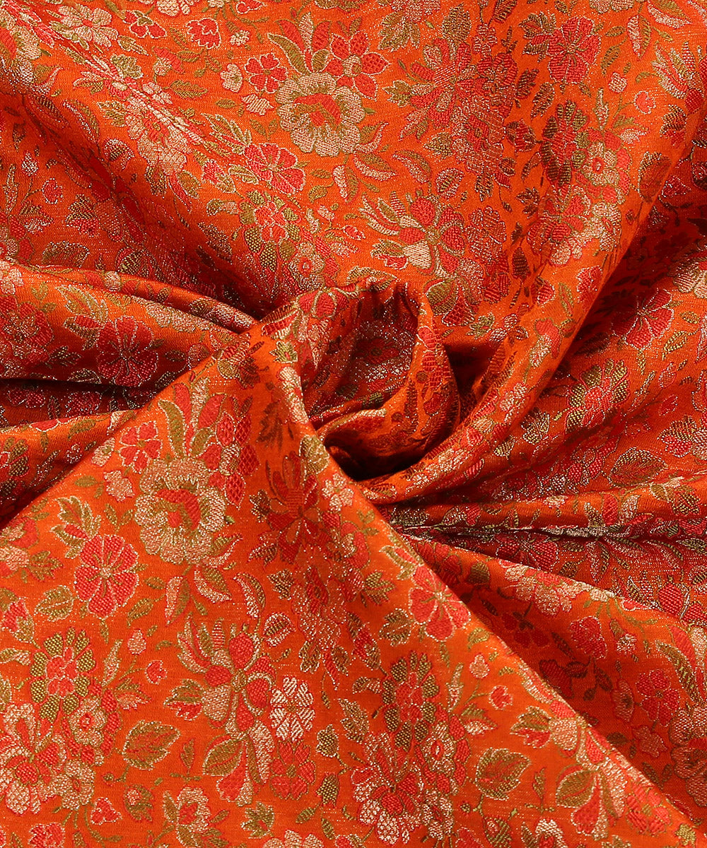 Orange_Handloom_Pure_Katan_Silk_Kimkhab_Banarasi_Fabric_With_Three_Color_Zari_WeaverStory_05