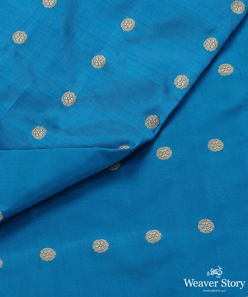 Blue_Handloom_Pure_Katan_Silk_Banarasi_Fabric_With_Cutwork_Booti_WeaverStory_04