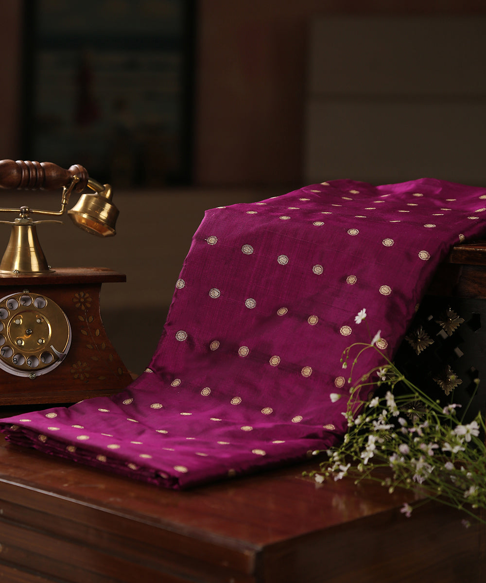 Handloom_Purple_Pure_Katan_Silk_Banarasi_Fabric_With_Zari_Booti_WeaverStory_01