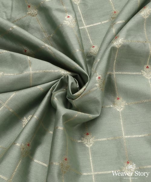 Handloom_Pastel_Pistachio_Green_Pure_Moonga_Silk_Banarasi_Fabric_WeaverStory_05