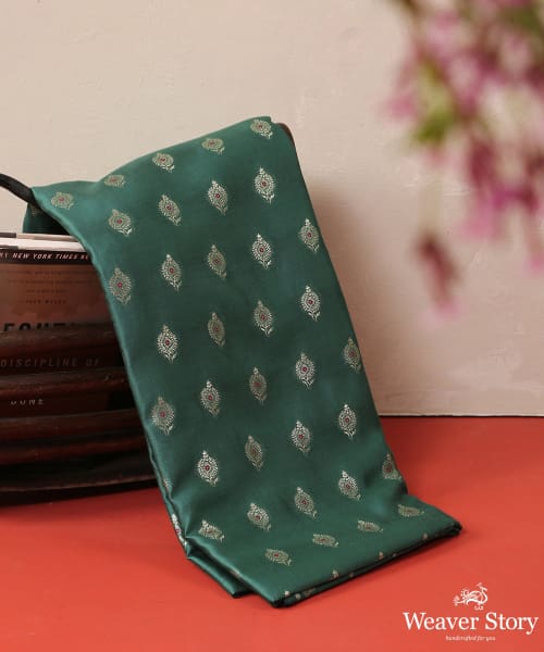 Dark_Green_Handloom_Pure_Moonga_Silk_Cutwork_Banarasi_Fabric_With_Meena_Booti_WeaverStory_01