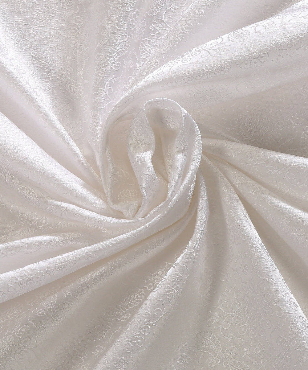 White_Handloom_Pure_Katan_Silk_Banarasi_Fabric_With_Resham_Work_WeaverStory_05