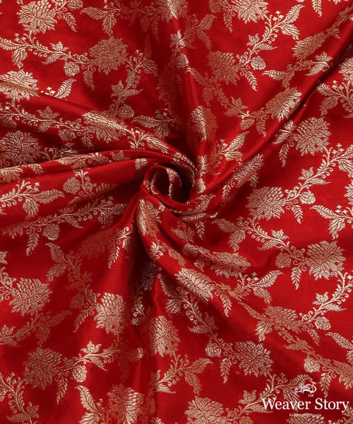 Handloom_Red_Pure_Katan_Silk_Banarasi_Fabric_With_Cutwork_Floral_Jaal_WeaverStory_05