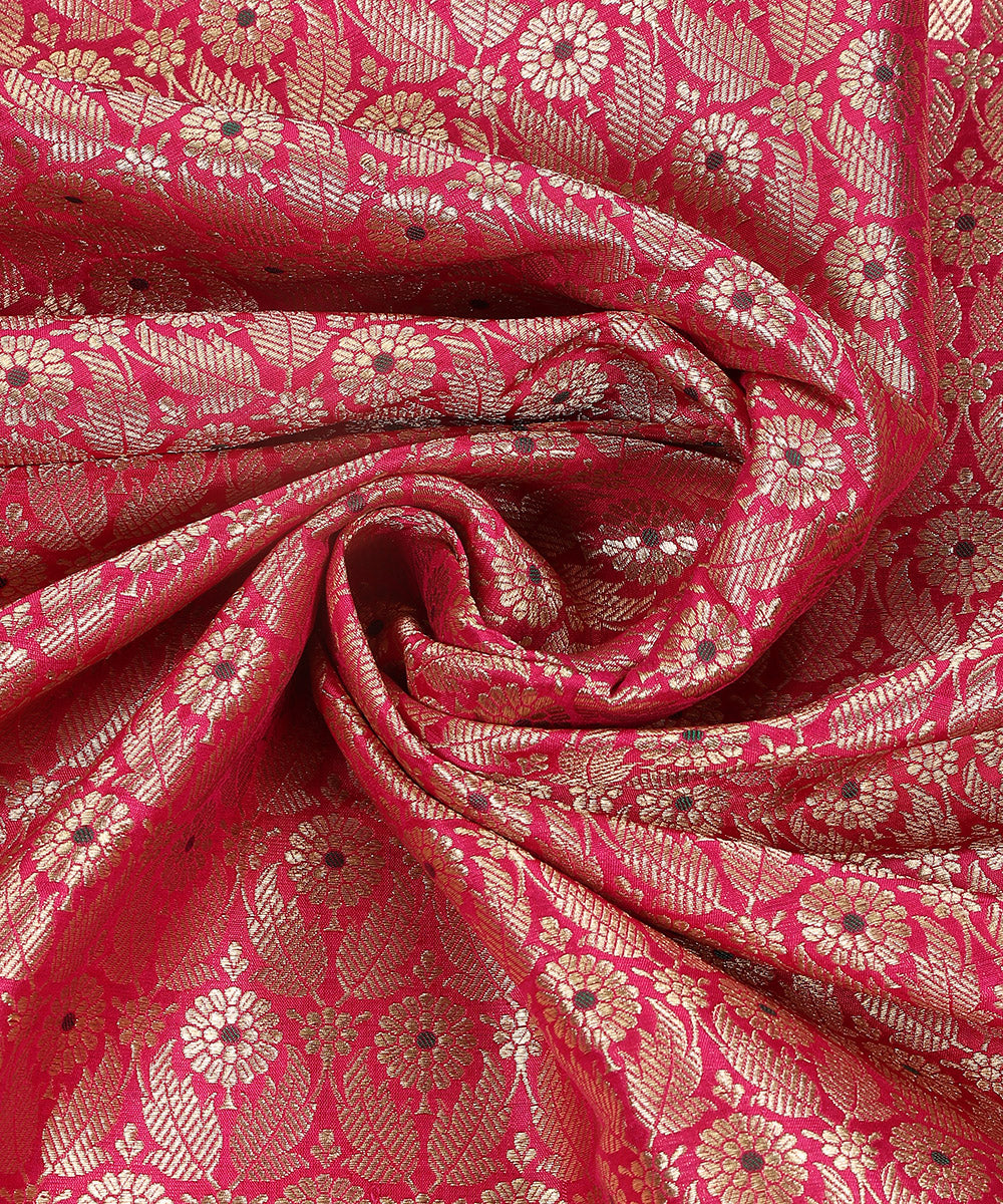 Handloom_Pink_Pure_Katan_Silk_Kimkhab_Banarasi_Fabric_With_Green_Meenakari_WeaverStory_05