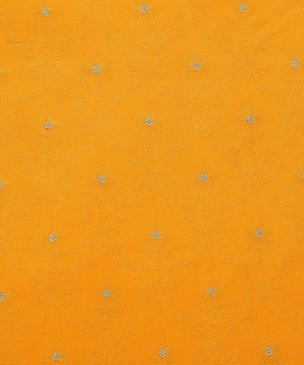 Yellow_Handloom_Pure_Katan_Silk_Banarasi_Fabric_With_Tanchoi_Zari_Booti_WeaverStory_03