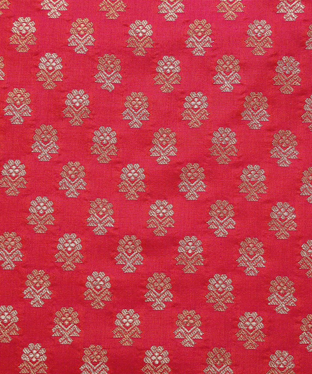 Pink_Handloom_Pure_Katan_Silk_Cutwork_Banarasi_Fabric_WeaverStory_03