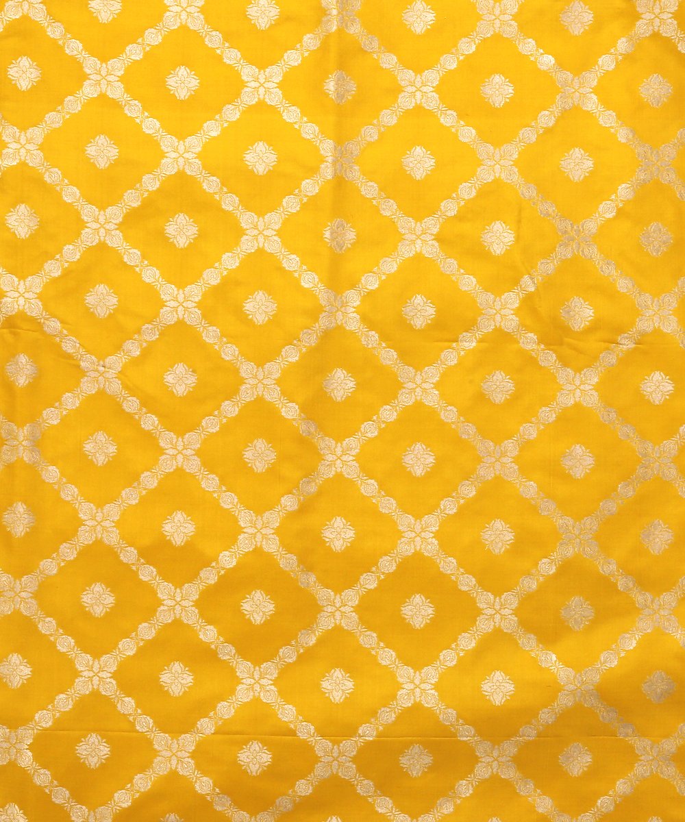 Handloom_Yellow_Pure_Katan_Silk_Fabric_Chokadi_Jaal_Banarasi_Fabric_WeaverStory_02