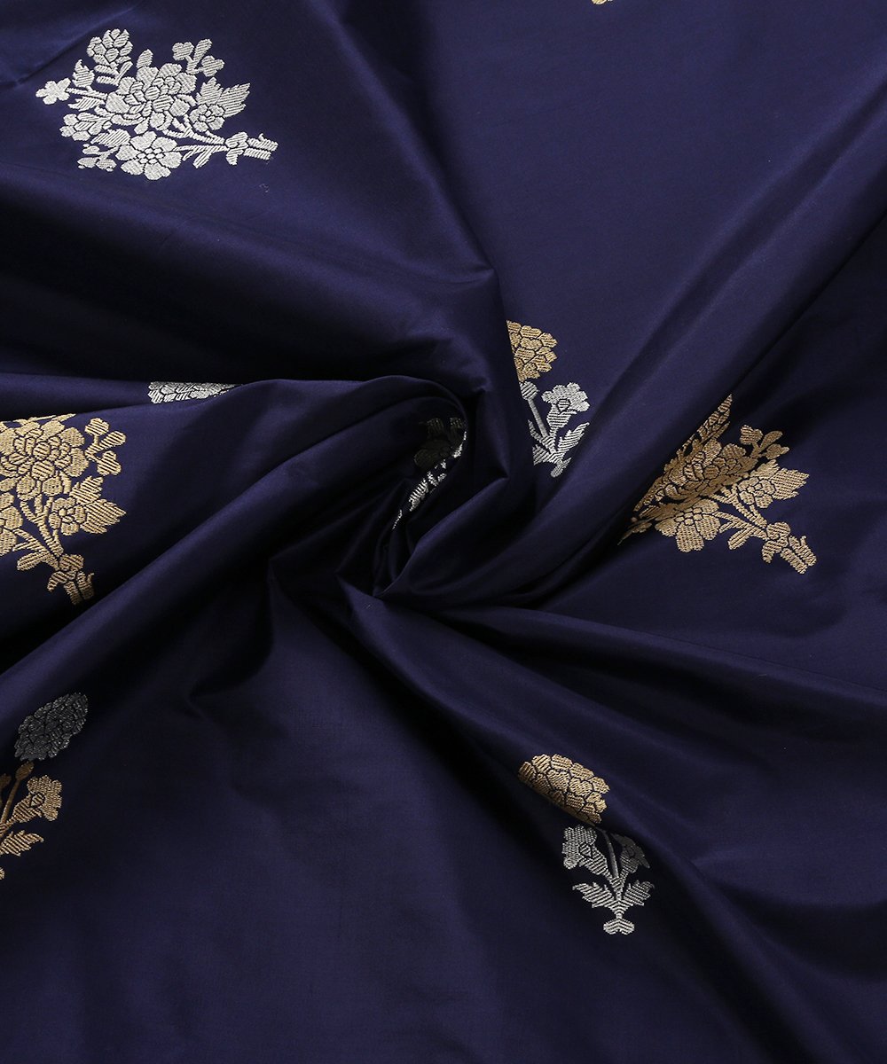 Blue_Handloom_Floral_Pure_Katan_Silk_Kadhwa_Banarasi_Fabric_with_Booti_Design_WeaverStory_05