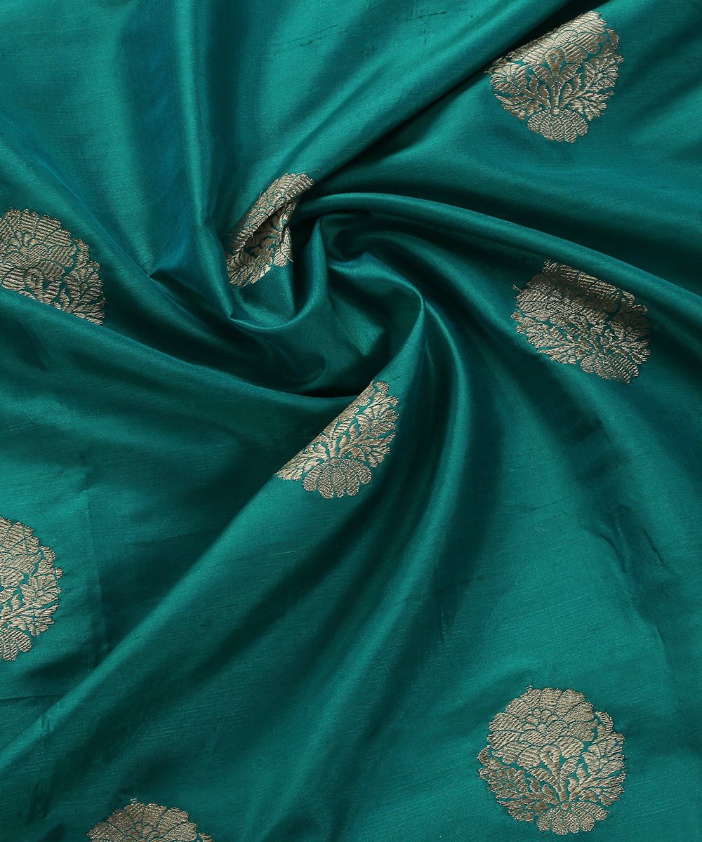 Emerald_Green_Handloom_Dupion_Silk_Banarasi_Fabric_with_Zari_Boota_WeaverStory_05