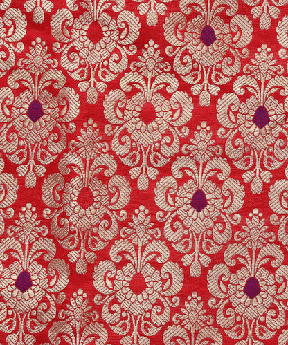 Red_Handloom_Pure_Katan_Silk_Kadhwa_Banarasi_Floral_Brocade_Fabric_With_Purple_Meenakari_WeaverStory_03