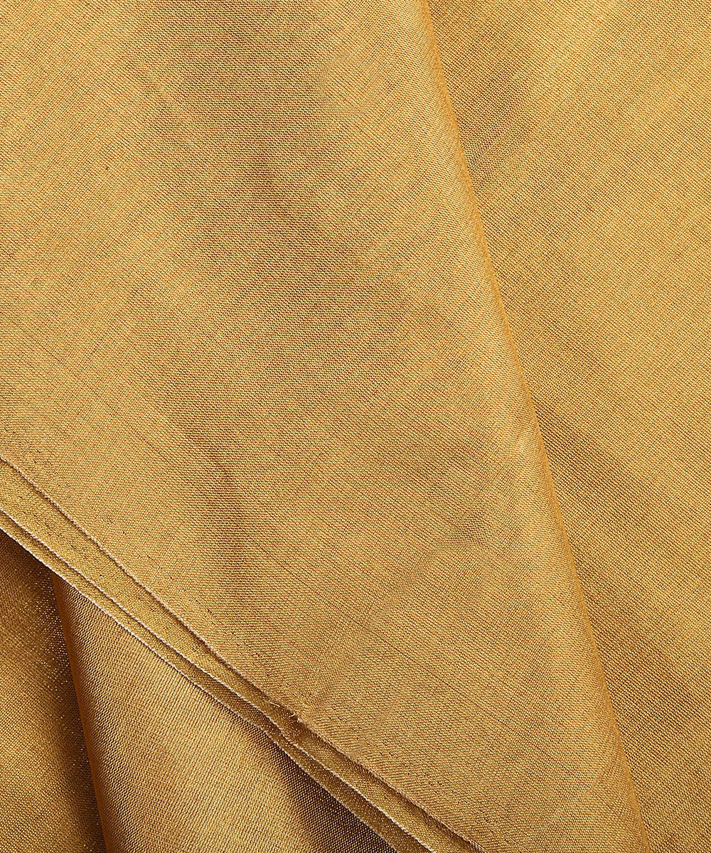Gold_Handloom_Tissue_Chanderi_Fabric_WeaverStory_04