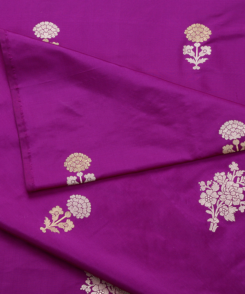 Purple_Handloom_Kadhwa_Booti_Pure_Katan_Silk_Banarasi_Fabric_WeaverStory_04