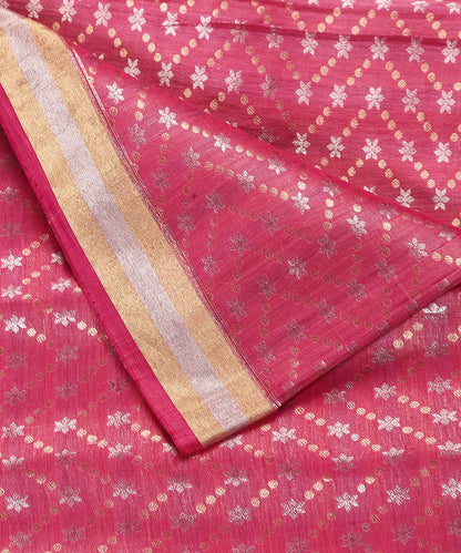 Pink_Handloom_Cotton_Silk_Brocade_Banarasi_Fabric_With_Zigzag_Jaal_WeaverStory_03