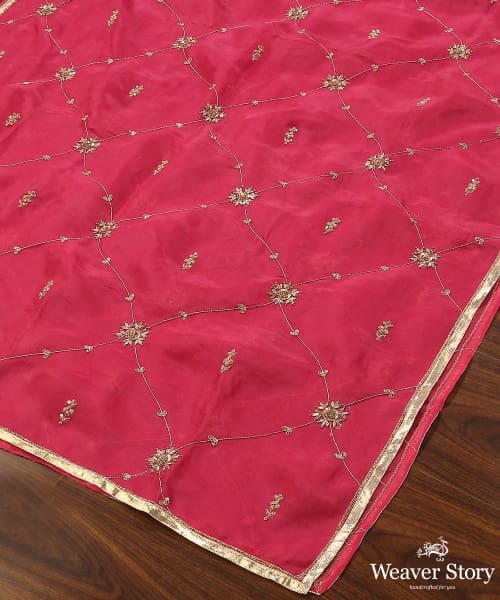 Rani_Pink_Handloom_Pure_Organza_Dupatta_With_Zardozi_Work_WeaverStory_03