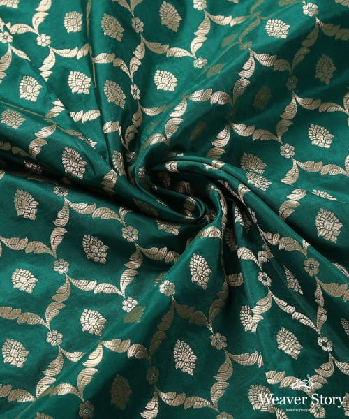 Green_Handloom_Cutwork_Banarasi_Dupatta_with_all_Over_Jaal_WeaverStory_04
