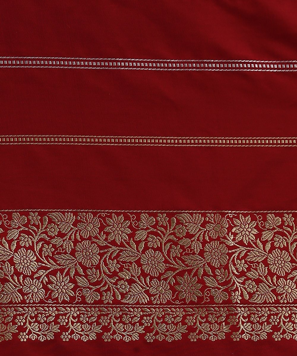 Grey_Handloom_Tissue_Banarasi_Saree_with_Kadhwa_Weave_and_Boota_Design_WeaverStory_05