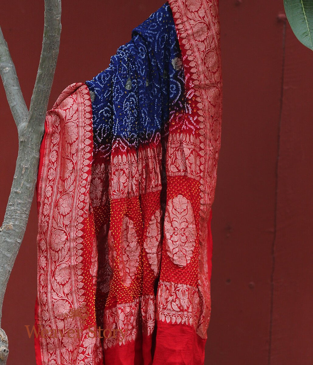 Handloom_Bandhej_Dupatta_in_Red_and_Blue_Dye_WeaverStory_01