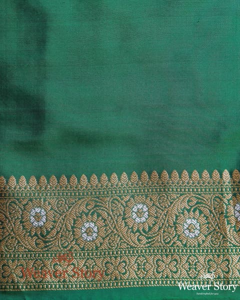 Emerald_Green_Banarasi_Handloom_Saree_woven_in_Ektara_Weave_WeaverStory_05