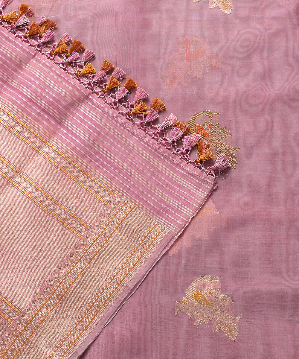 Handloom_Pink_Banarasi_Organza_Dupatta_with_Peacock_Motifs_WeaverStory_04