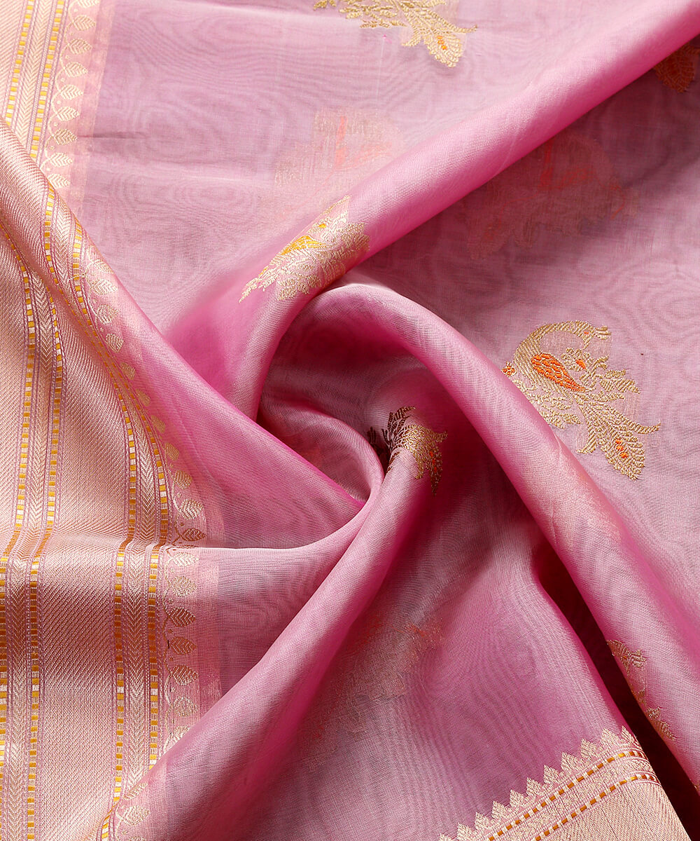 Handloom_Pink_Banarasi_Organza_Dupatta_with_Peacock_Motifs_WeaverStory_05