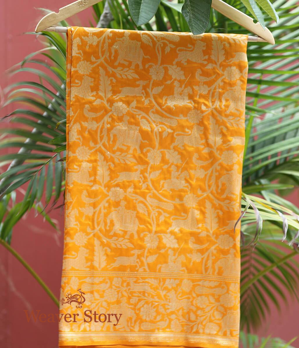 Handloom_Orange_Banarasi_Shikargah_Dupatta_WeaverStory_01