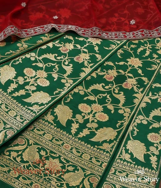 Handloom_Emerald_Green_Pure_Katan_Silk_Banarasi_Kalidar_Lehenga_WeaverStory_01