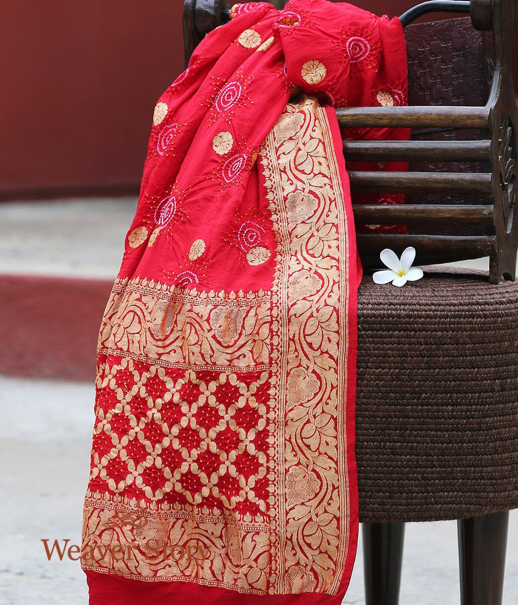 Handloom_Red_Banarasi_Bandhej_Dupatta_WeaverStory_01