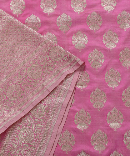 Handloom_Light_Pink_Silk_Banarasi_Dupatta_With_Leaf_Motif_And_Floral_Border_WeaverStory_04