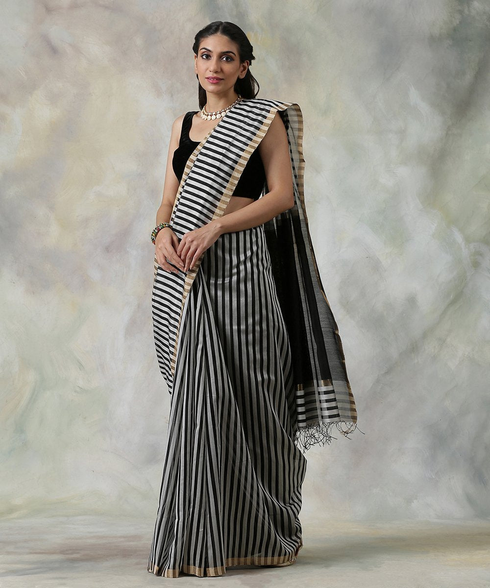 Handloom_Black_Banarasi_Saree_With_Grey_Stripes_Maheshwari_Design_WeaverStory_02