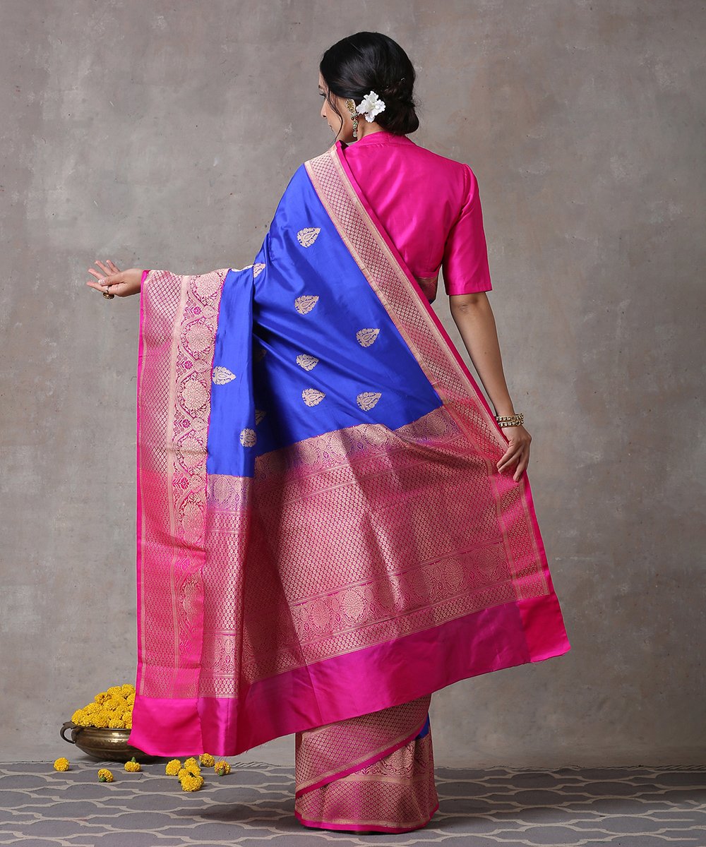 Handloom_Blue_Pure_Katan_Silk_Banarasi_Saree_With_Majenta_Border_and_Bootidar_Leaf_Motifs_WeaverStory_03