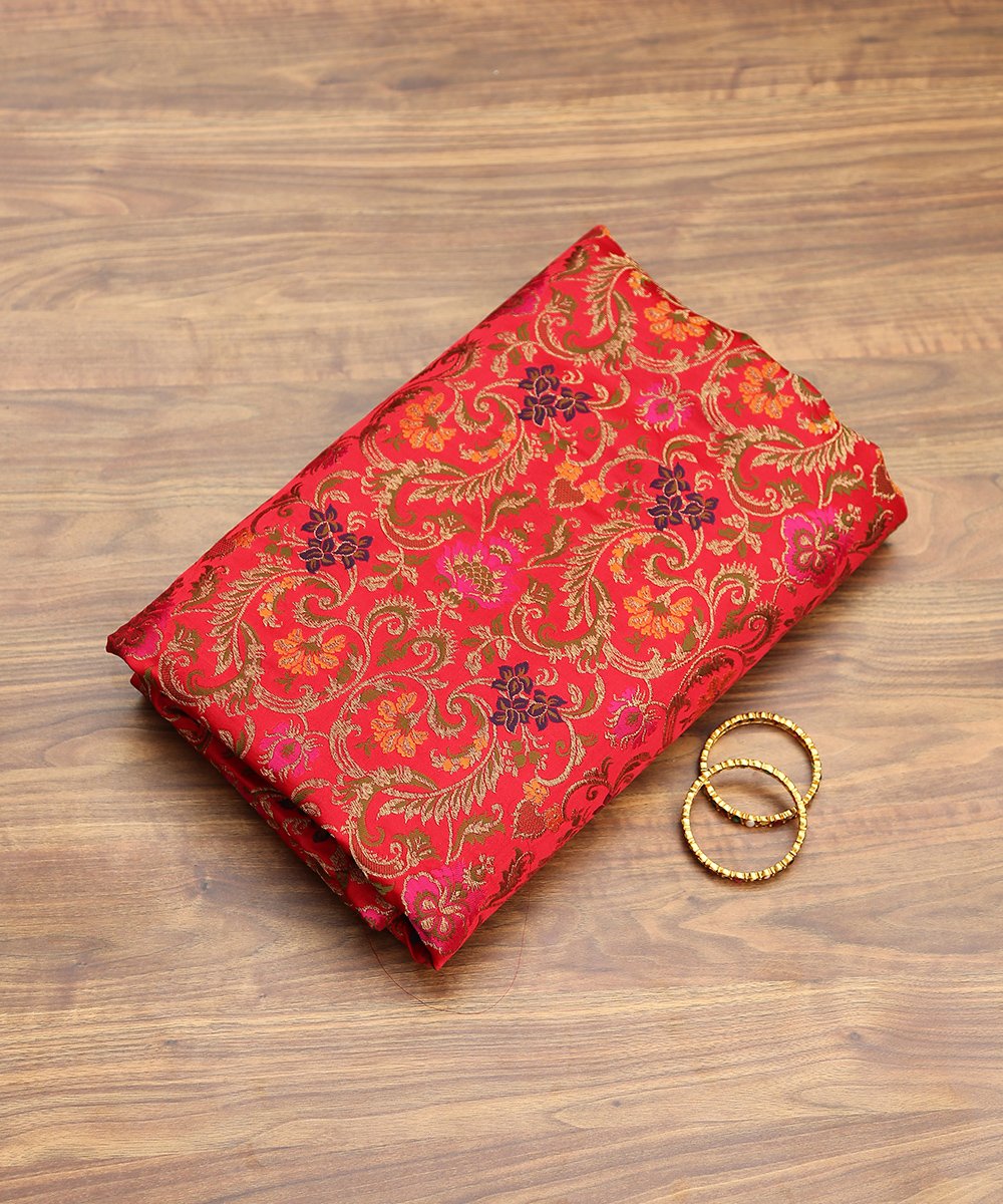 Handloom_Red_Pure_Katan_Silk_Banarasi_Kimkhab_Fabric_with_Meenakari_WeaverStory_01