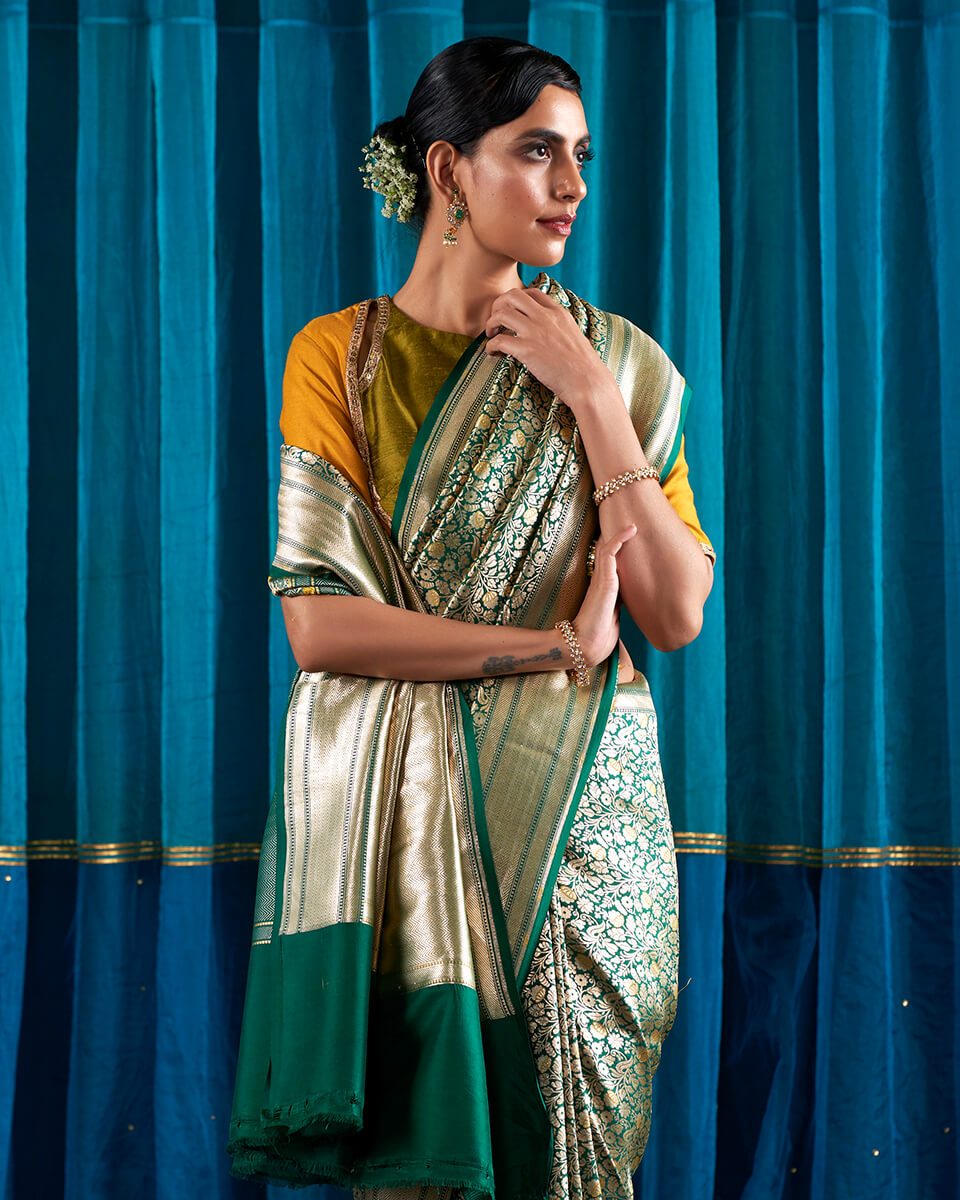 Emerald_Green_Kimkhab_Handloom_Banarasi_Saree_with_Meenakari_WeaverStory_01