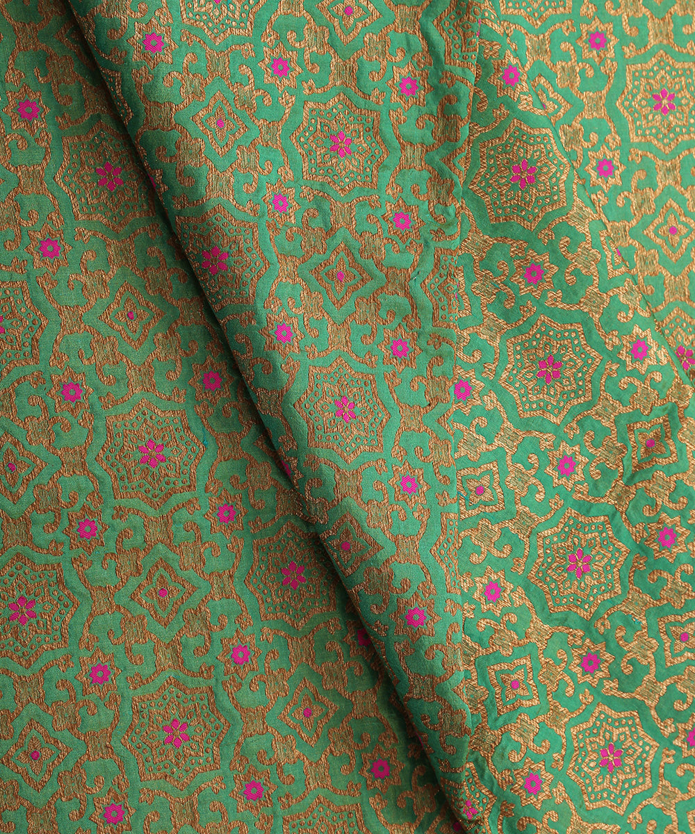Green_Handloom_Pure_Katan_Silk_Nakshi_Brocade_Banarasi_Fabric_with_Pink_Meenakari_WeaverStory_04