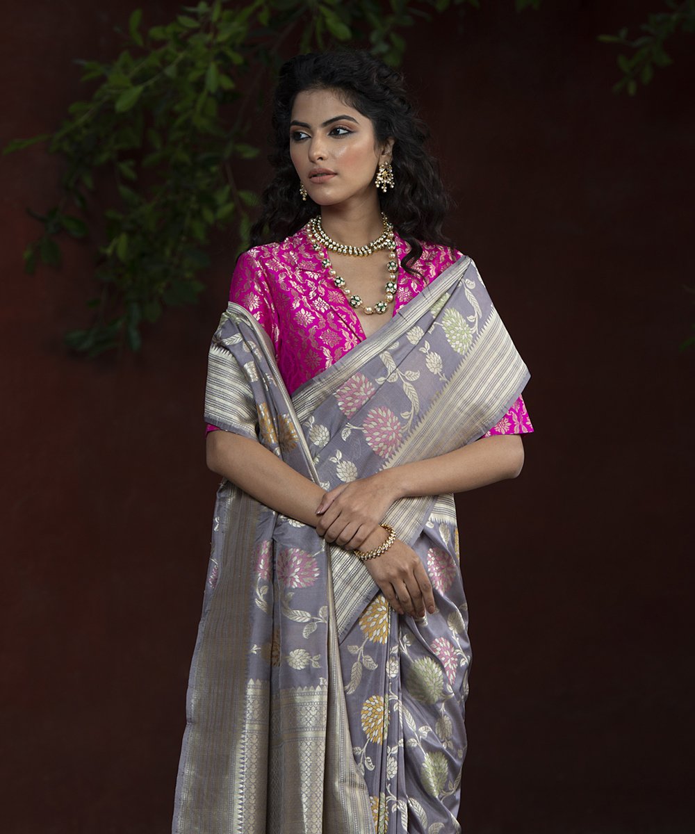 Handloom_Grey_Katan_Silk_Cutwork_Banarasi_Saree_Silk_with_Jangla_Design_WeaverStory_01