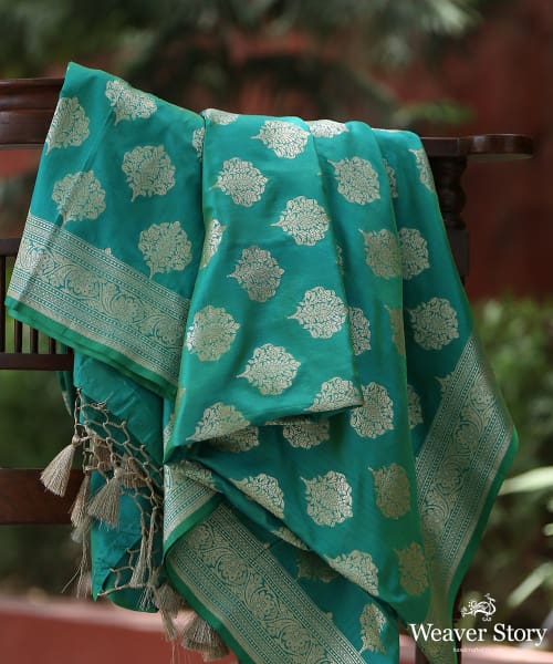 Handloom_Light_Blue_Katan_Silk_Banarasi_Dupatta_with_Cutwork_and_Booti_Design_WeaverStory_01
