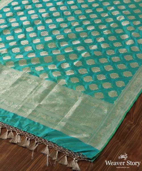 Handloom_Light_Blue_Katan_Silk_Banarasi_Dupatta_with_Cutwork_and_Booti_Design_WeaverStory_03